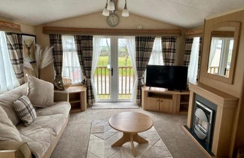 Gilcrux House | 28 The Beeches