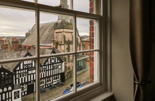 Leek Apartment | 2A GAUNT BUILDINGS, family friendly, with a garden in Leek