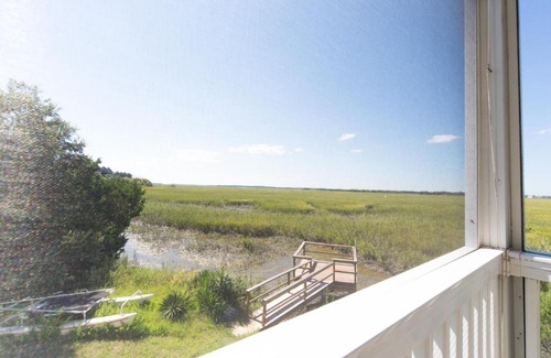 Folly Beach House | 2A Marsh Winds