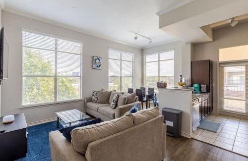 Dallas Apartment | 2b2b Apartment 15mins from downtown and Airport