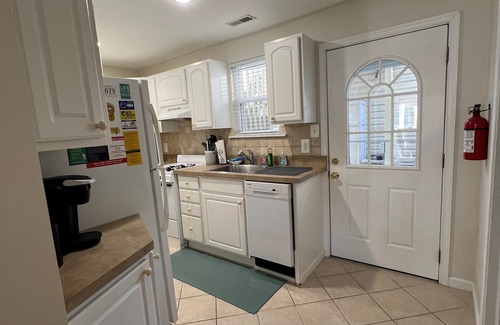 North End Condo | 2BD/2BA First Floor Condo! Short Walk to Beach!nStay, Relax, Repeat
