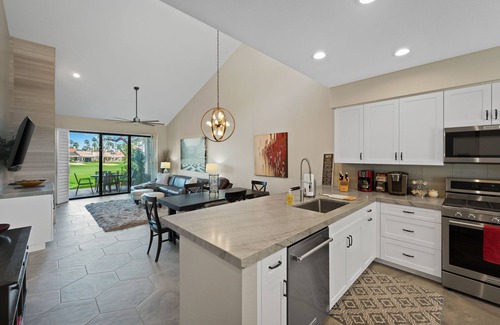 La Quinta Condo | 2BD/2BA PGA West Condo on Palmer Private Golf Course