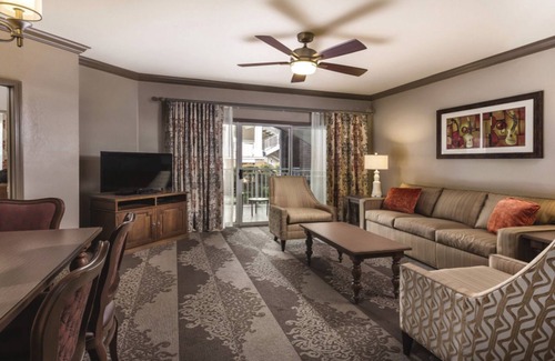 Pennington Bend Resort | 2BD/Nashville Condo! Music and Foodaholics Delight!