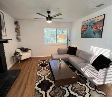Northwest Dallas Apartment | 2BD STATE FAIR l DT Dallas l FIFA READY l 5 Min from Love Field