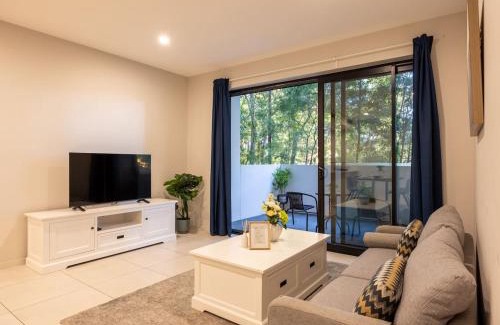 Macgregor Apartment | 2BR Apartment with Balcony Easy Access All Hotspot