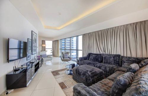Business Bay Apartment | 2BR Apt DAMAC Paramount Tower A - 2901