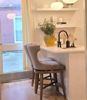 Fox Point Apartment | 2BR Apt with Parking Garden View Walk to Waterfront