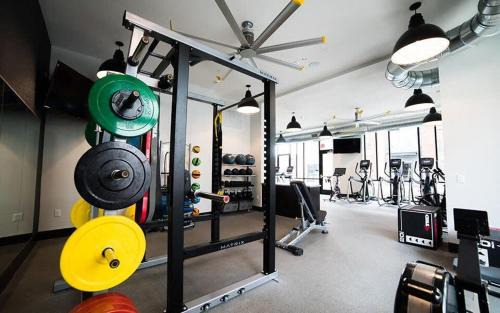 Mile Square Apartment | 2BR Balcony Suite Gym & Pool Downtown at CityWay