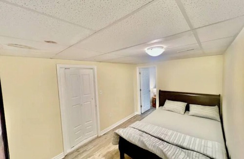 York Regional Municipality Apartment | 2BR Basement Apt in Newmarket
