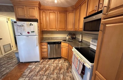 Cocoa Beach Condo | 2BR Condo w/Private Beach Access