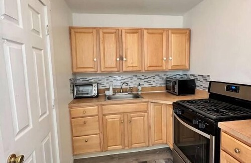 Wildwood Cottage | 2BR Cottage 3 blocks to the beach- walking distance to everything in town