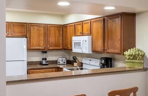 Round Hill Village Condo | 2br Deluxe Condo Skiing, Fishing, Golf, & more!