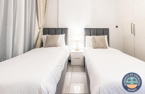 Jumeirah Village Circle Apartment | 2BR Duplex Stunning Views,Near Circle Mall & Park