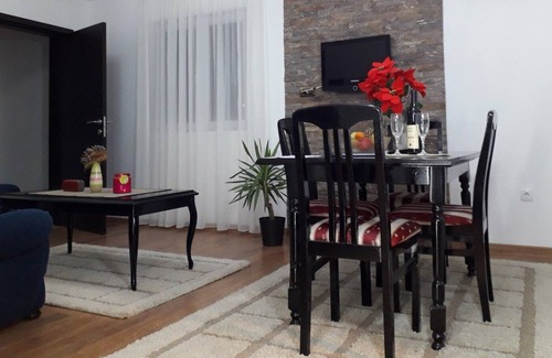 Belgrade Apartment | 2BR Family-Friendly Airport Accommodation W/ Free Private Parking & Patio