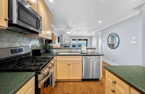 Tahoya Shores Condo | 2BR Lakefront Tahoe Condo w/2 balconies, close to Northstar!