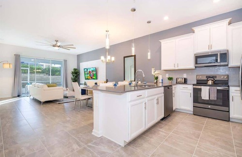 Four Corners House | 2BR Mickey Home w/Pool at ChampionsGate