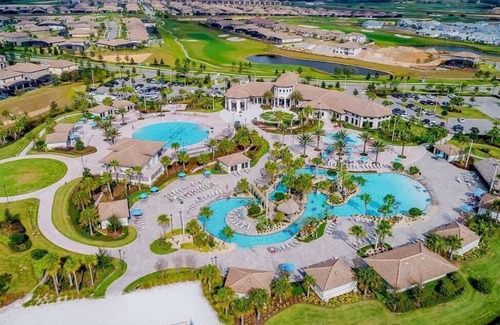 Four Corners House | 2BR Mickey Home w/Pool at ChampionsGate