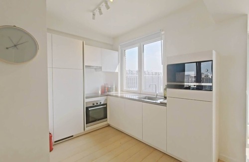 Plasky Apartment | 2BR NATO & EU Apartment - FreeLuggage Room
