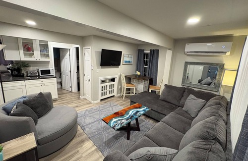 Dewey Beach House | 2BR Ocean Block, Close To Everything in Dewey