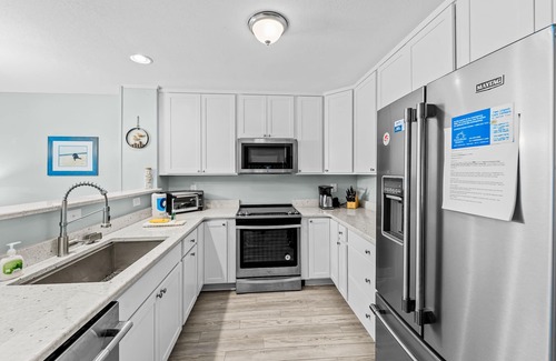 Ocean Sands Condo | 2BR ocean-side condo with balcony & beach access