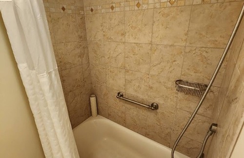 Princeville Resort | 2BR Ocean View condo resort in Princeville. Private path to walk to the beach!