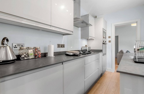 Norwich House | 2BR Victorian Home |6 Mins Drive To Norwich Castle