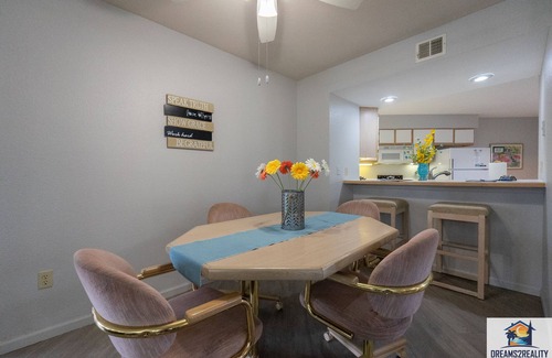 Table Rock Condo | 2BR Walk-In Condo ~ 2 Pools ~ FREE TICKETS INCLUDED! (PR63-3)