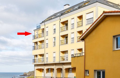 Malpica de Bergantinos Apartment | 2J - APARTMENT WITH TERRACE ON THE BEACH