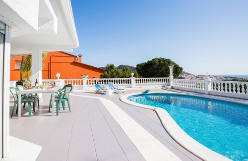 Blanes Villa | 2MONTEM01 - Beautiful house for 9 people with garden and private pool located near the beach of Blanes