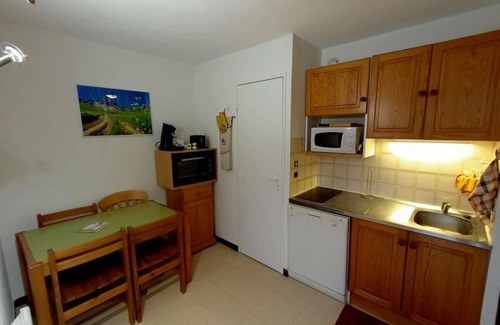 Reallon Apartment | 2nd floor, balcony, tv, ski locker, 26m², Réallon