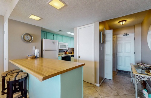 Gulf Shores Condo | 2nd-floor beachfront condo with Gulf views, balcony, outdoor pool, W/D, elevator