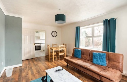Coventry Apartment | 2nd Floor Flat. Families/Contractors NEC