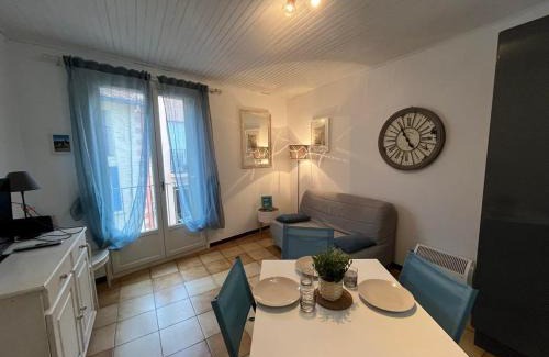 Collioure Apartment | 2TOAU8 Charmant studio proche plage