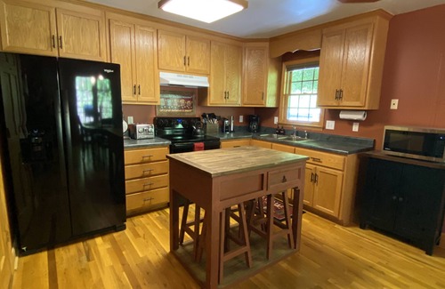 Maggie Valley Cabin | 3/2 Log Cabin with year round rushing creek. Hot tub, wifi, A/C, arcade game.
