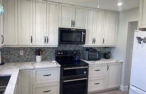 Saint James City House | 3/2 Stilt Home in the Heart of Saint James City