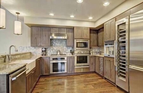 Peak 8 Condo | 3/3 One Ski Hill Place a Rock Resort-Breckenridge!