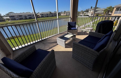 Bradenton Condo | 3 B/R 2 BA in Bradenton Close to Anna Maria Island Minimum 1 month Nov/Dec 2025