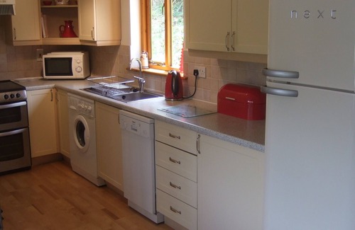 Saltash Cottage | 3 B/R home near St Mellion(free golf)- stunning views, gym & pool membership inc