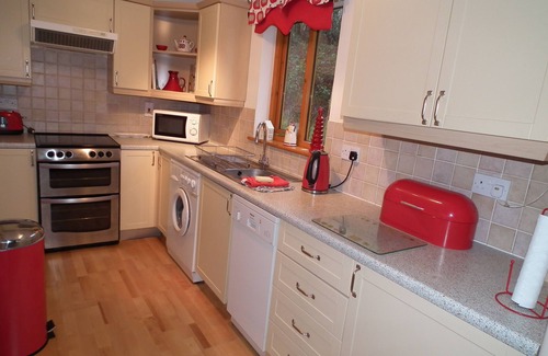 Saltash Cottage | 3 B/R home near St Mellion(free golf)- stunning views, gym & pool membership inc
