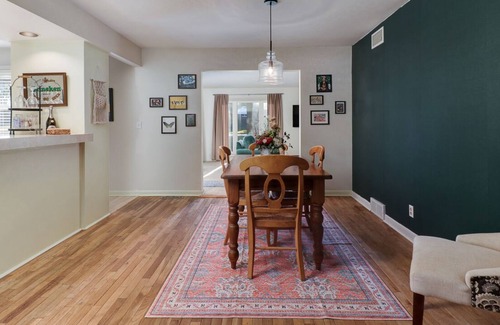 Bloomington House | 3 bdrm home w/ hot tub & fire pit. Close to ISU, IWU, Uptown & multiple parks.