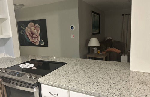 Cypress Lake House | 3 bed 2 bath, Heated Private POOL, Ft Myers near Cape Coral Bridge