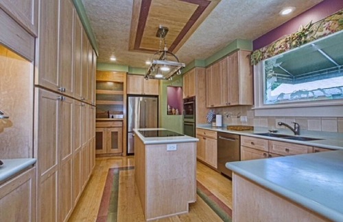 Mount Dora House | 3 bed/2 bath upscale home only 3 blocks from downtown Mount Dora