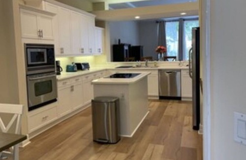 Trailer Estates Villa | 3 Bed 3.5 Bath Home with Den in Bradenton right next to IMG and Sarasota!