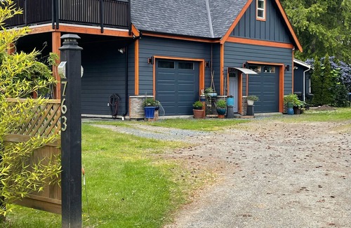 Regional District of Nanaimo House | 3 Bed, 3 Bathroom full house. A/C. Close to Parksville beach.Great for families!