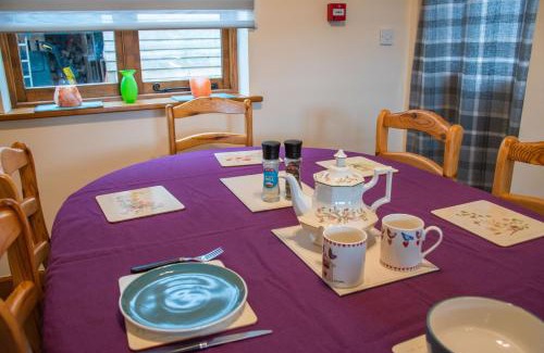 Torrington House | 3-Bed Barn Eco-Lodge on the Tarka trail