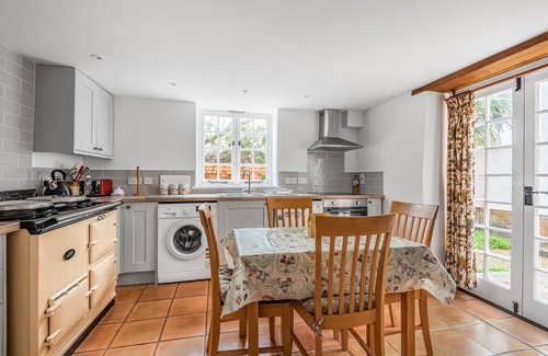 Sidmouth Cottage | 3 bed cottage to rent in Sidmouth - 3 mins walk from town and beach