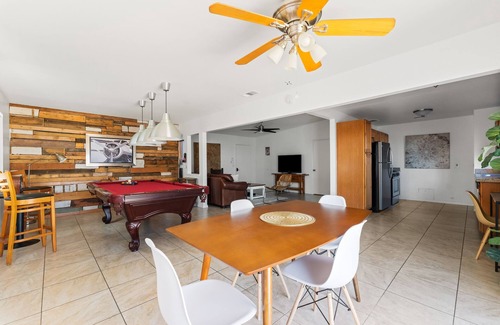 Joshua Tree House | 3 Bed Home Joshua Tree - Furnished - Near Hi Desert Medical & JT National Park