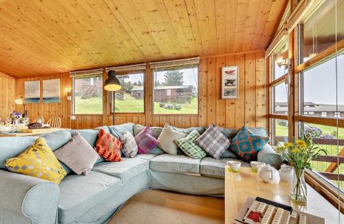 Aberdovey House | 3 Bed in Aberdovey 95594