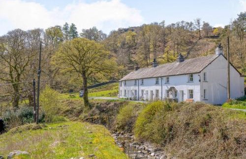 Borrowdale House | 3 Bed in Borrowdale SZ234
