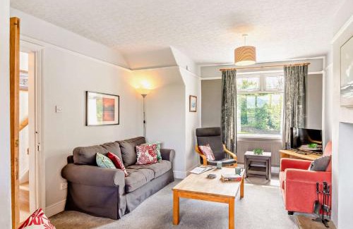 Borrowdale House | 3 Bed in Borrowdale SZ148